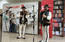 Inauguracja projektu „Zmysłbooki – CzytajMY (wszystkimi zmysłami) razem!”