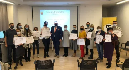 Varsavianistyczna szkoła