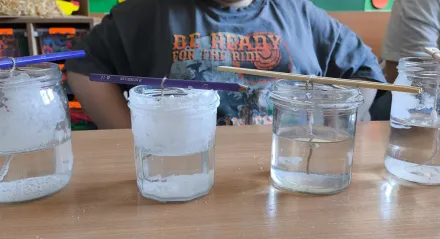 Kolejne piątki z eksperymentami w klasie 1a