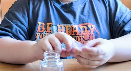 Kolejne piątki z eksperymentami w klasie 1a