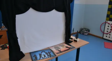 W Krainie Cieni – Warsztaty Teatralne dla Każdego