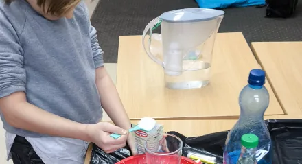 Piątki z eksperymentami w klasie 1a