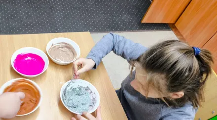 Kolejne piątki z eksperymentami w klasie 1a