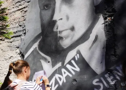 Powstanie Warszawskie na Starówce - rajd PTTK