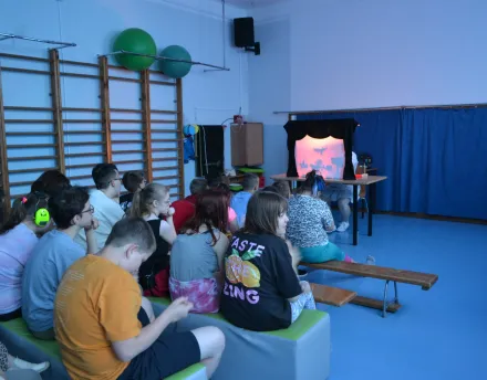 W Krainie Cieni – Warsztaty Teatralne dla Każdego