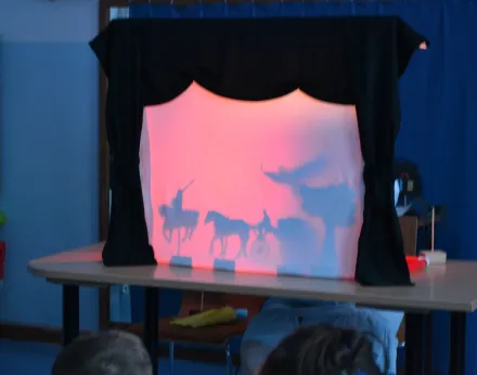 W Krainie Cieni – Warsztaty Teatralne dla Każdego