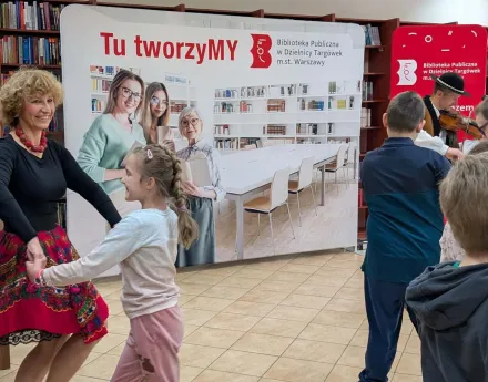 Inauguracja projektu „Zmysłbooki – CzytajMY (wszystkimi zmysłami) razem!”