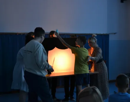 W Krainie Cieni – Warsztaty Teatralne dla Każdego