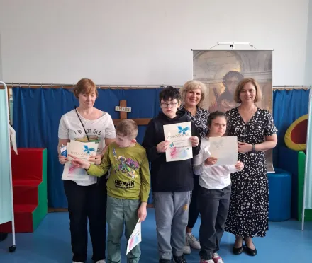 Motyl wiosną malowany