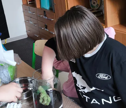 Las w soiku w wykonaniu uczniów klasy 1A