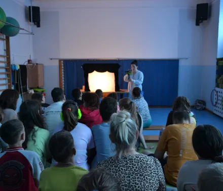 W Krainie Cieni – Warsztaty Teatralne dla Każdego