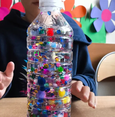 Kolejne piątki z eksperymentami w klasie 1a