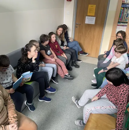 Dzieci - Dzieciom. Czytanie w Bibliotece