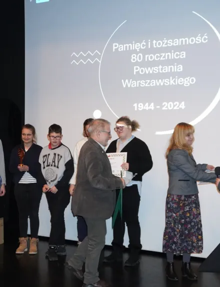 Podsumowanie i zakończenie projektu edukacyjnego „Pamięć i tożsamość. 80 rocznica Powstania Warszawskiego”.