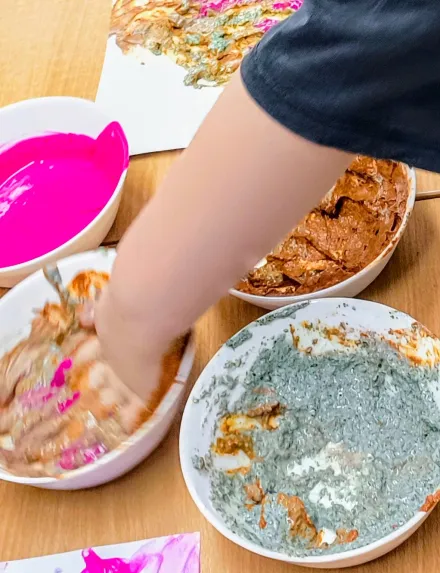 Kolejne piątki z eksperymentami w klasie 1a