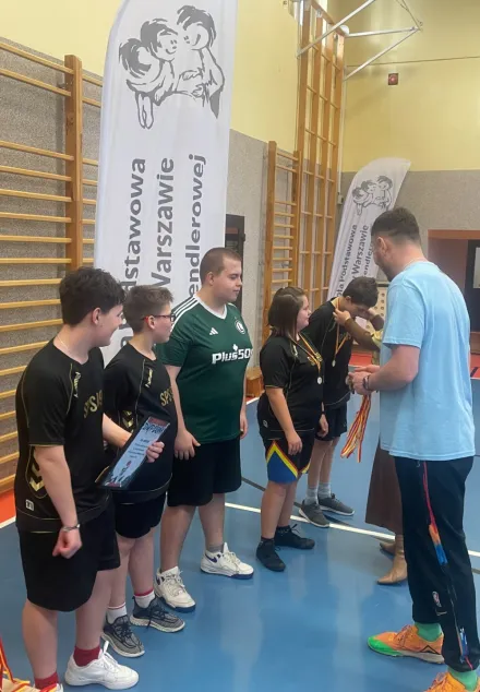 Świąteczny turniej koszykówki