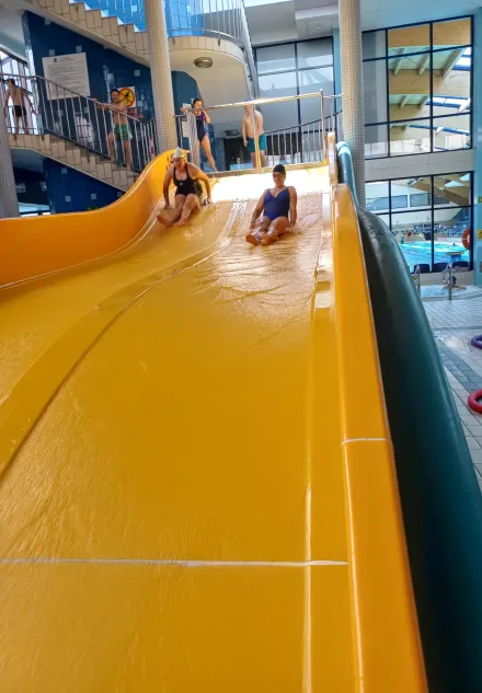 Warsztaty pływackie na pływalni Warszawianka