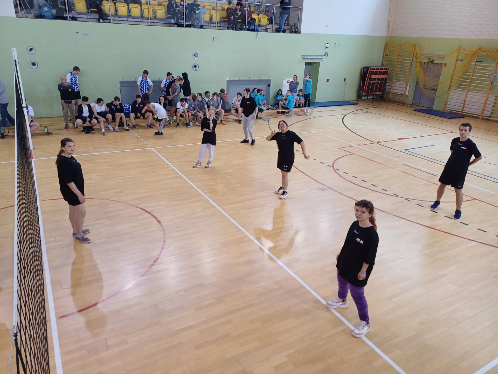 Miedzyszkolny Towarzyski Turniej Rzucanki Siatkarskiej WIE 2024