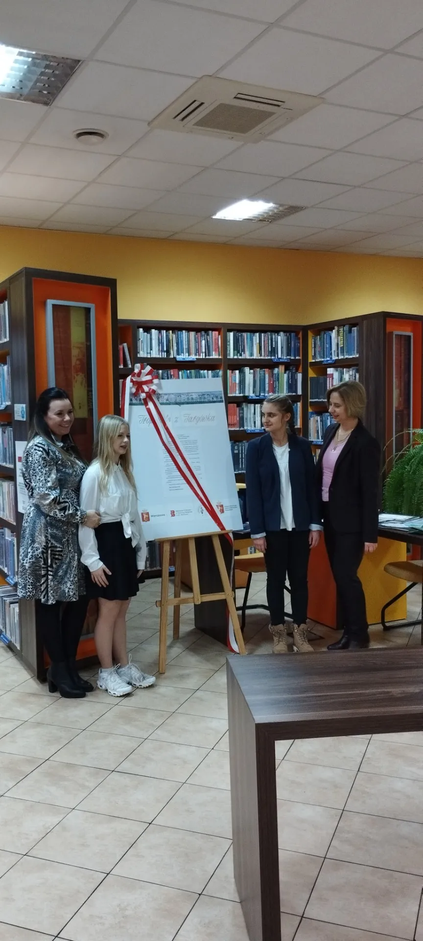 Wystawa podsumowująca projekt "Tropiciele z Targówka"