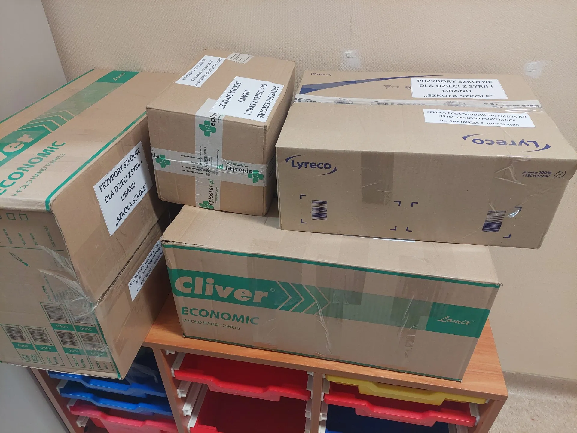 Zbiórka przyborów szkolnych