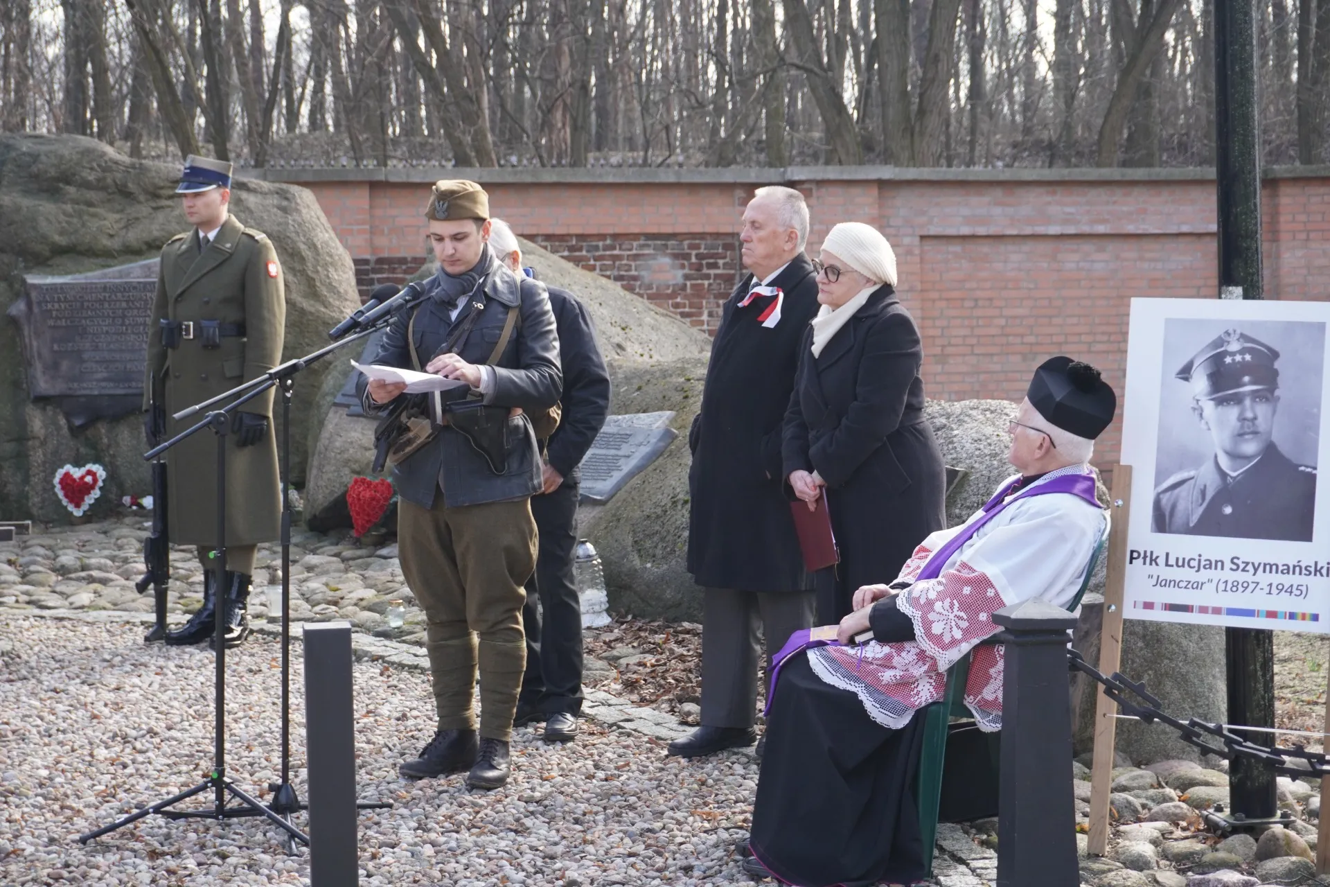 Uroczystość na Bródnowskiej Łączce