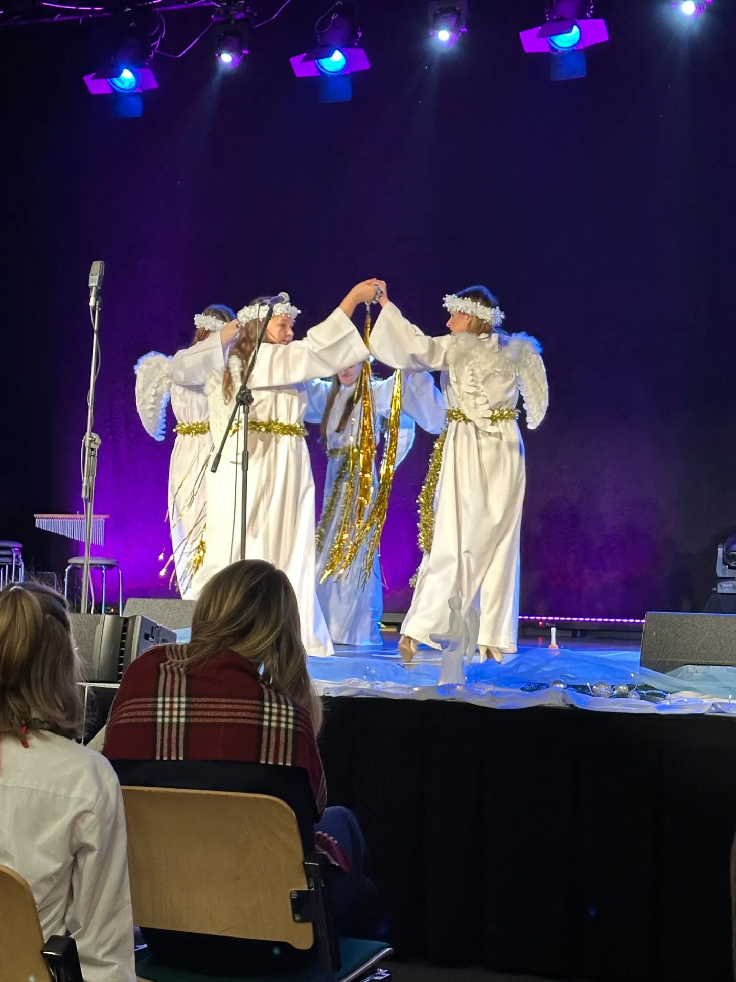 II Wojewódzki Przegląd Kolęd i Pastorałek "Z Aniołami Zaśpiewajmy"