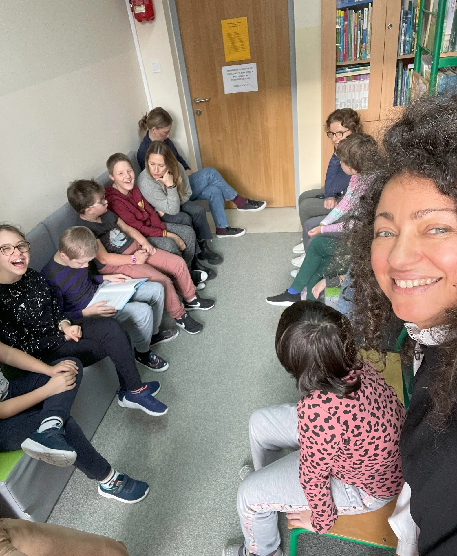 Dzieci - Dzieciom. Czytanie w Bibliotece