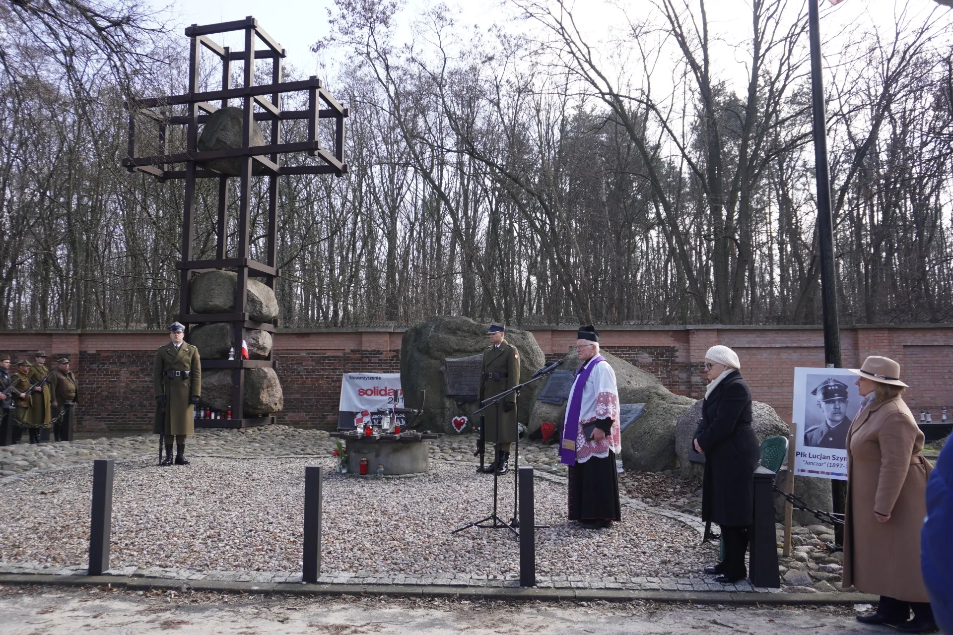 Uroczystość na Bródnowskiej Łączce