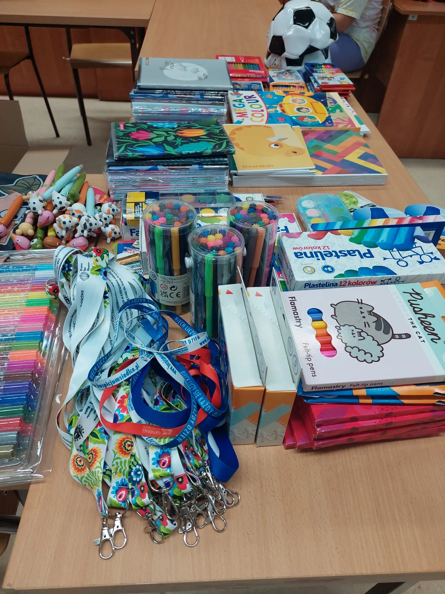 Zbiórka przyborów szkolnych