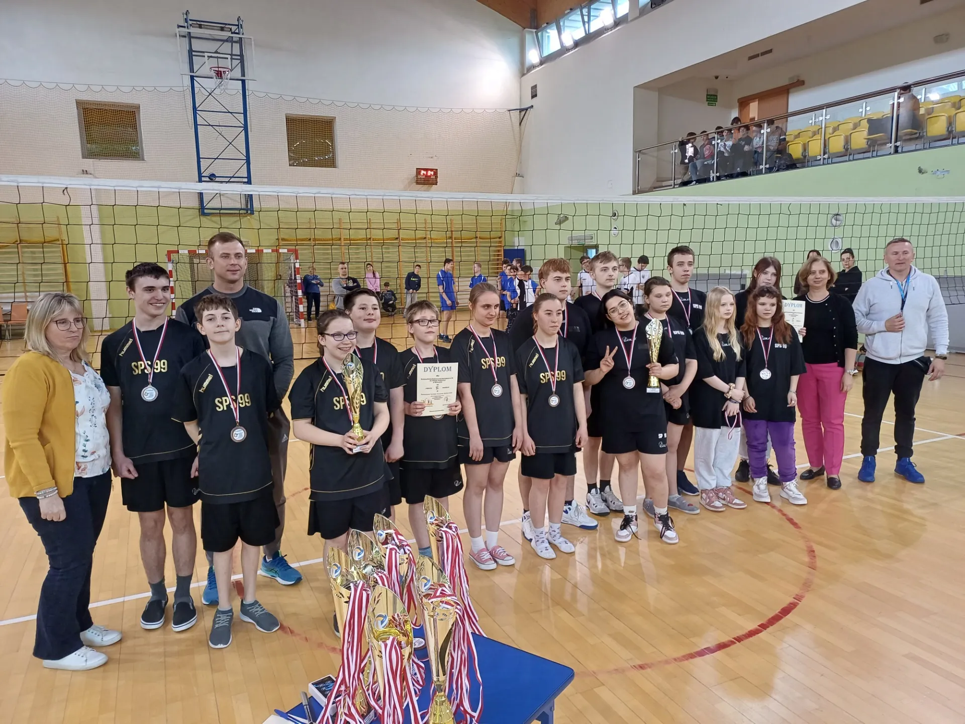 Miedzyszkolny Towarzyski Turniej Rzucanki Siatkarskiej WIE 2024