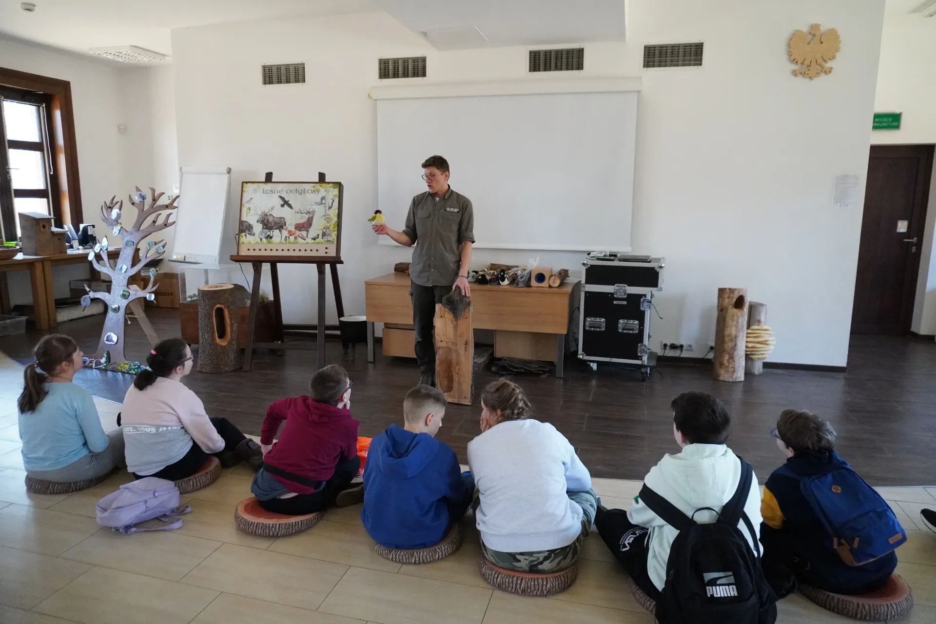 Wycieczka uczniów klas 4a i 4b do Lasu Bielańskiego