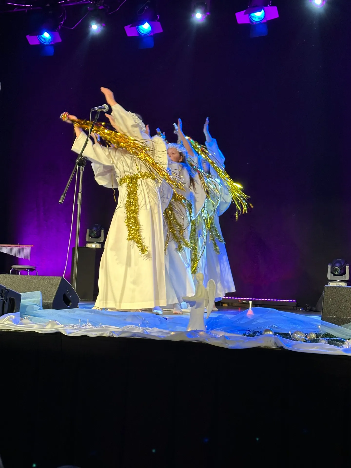 II Wojewódzki Przegląd Kolęd i Pastorałek "Z Aniołami Zaśpiewajmy"