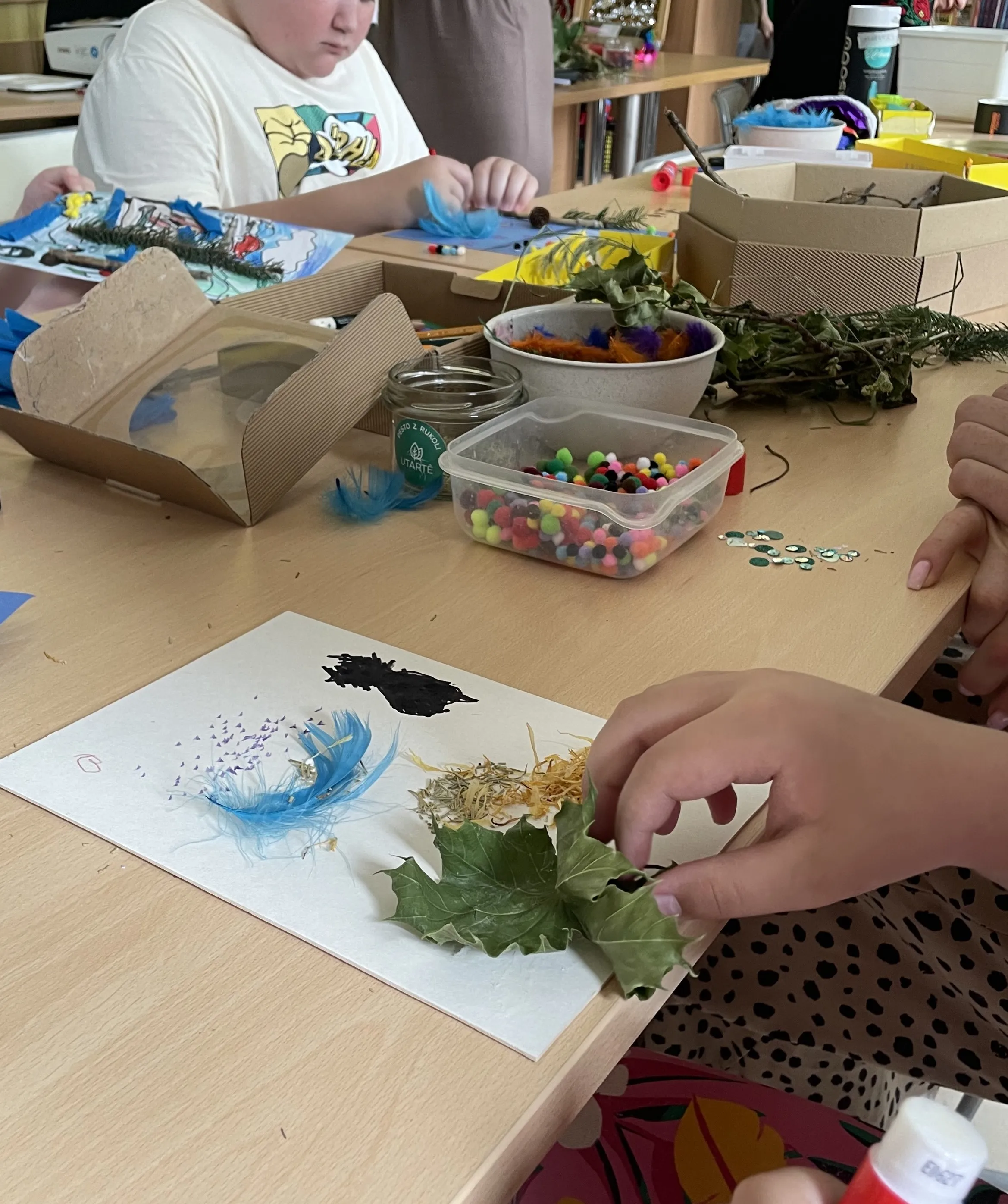 Warsztaty plastyczne z Julią Konieczną-Latoś
