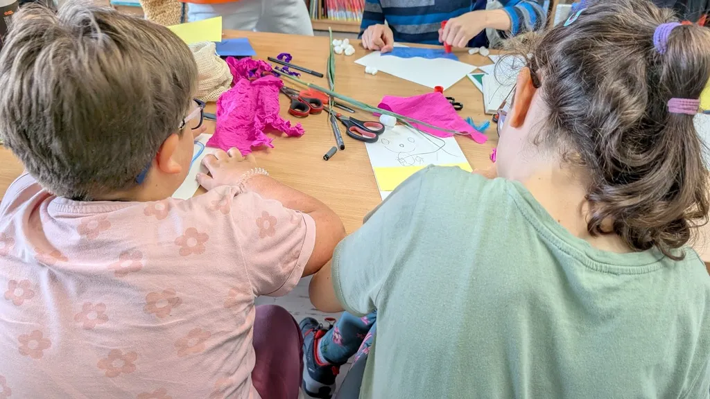 Warsztaty plastyczne z Julią Konieczną-Latoś