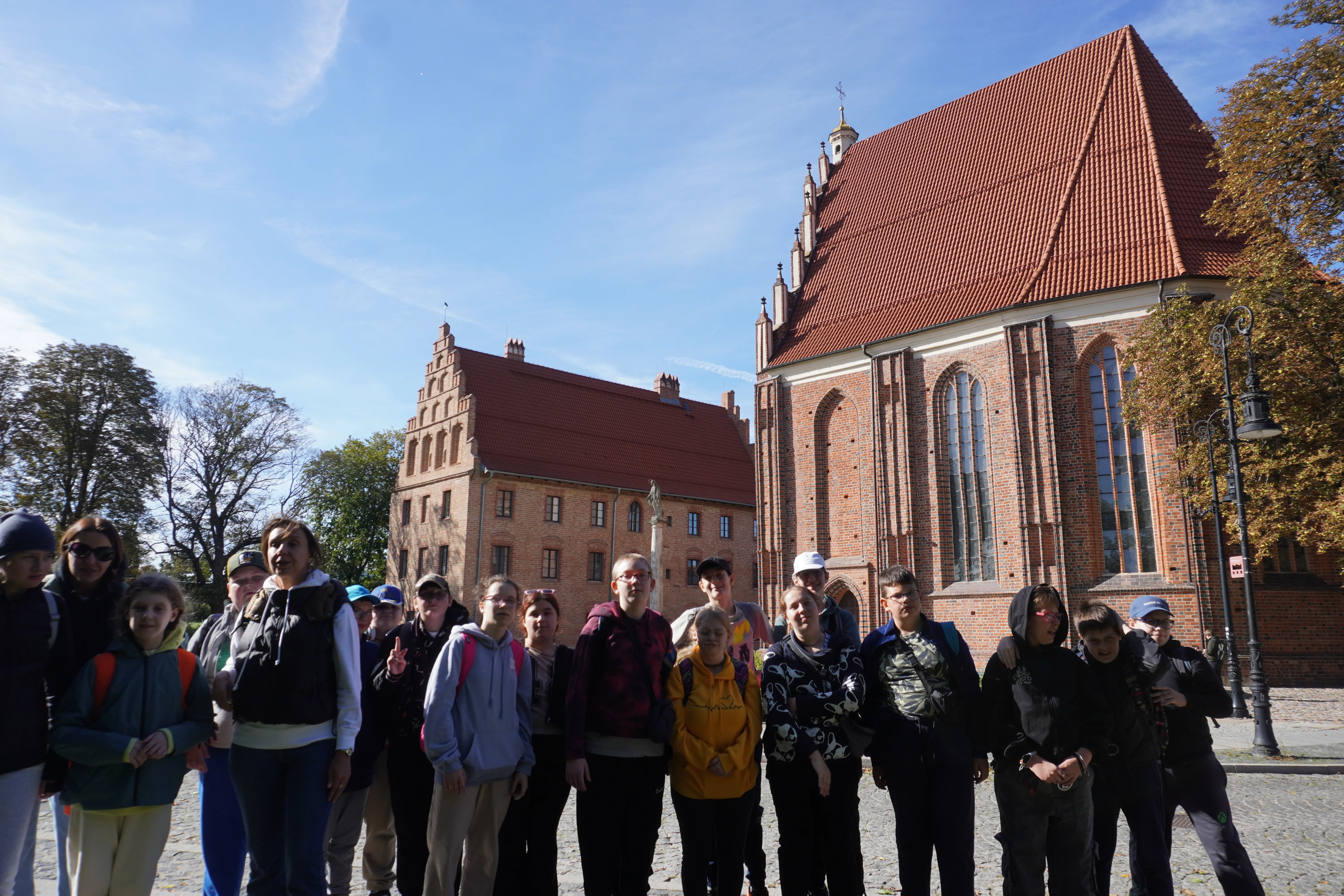 Wycieczka do Poznania, Ostrowa Lednickiego, Gniezna i Biskupina