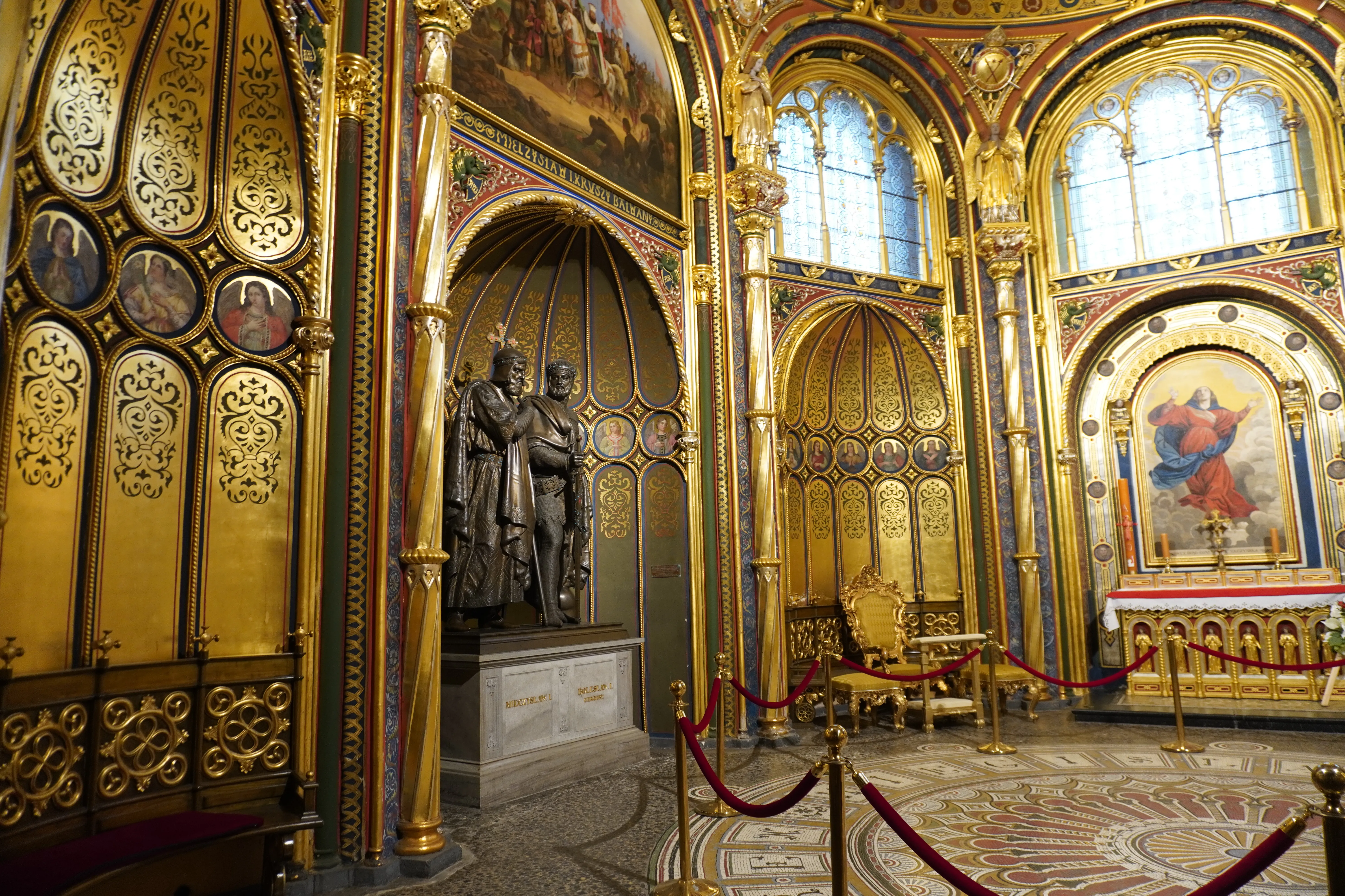 Wycieczka do Poznania, Ostrowa Lednickiego, Gniezna i Biskupina