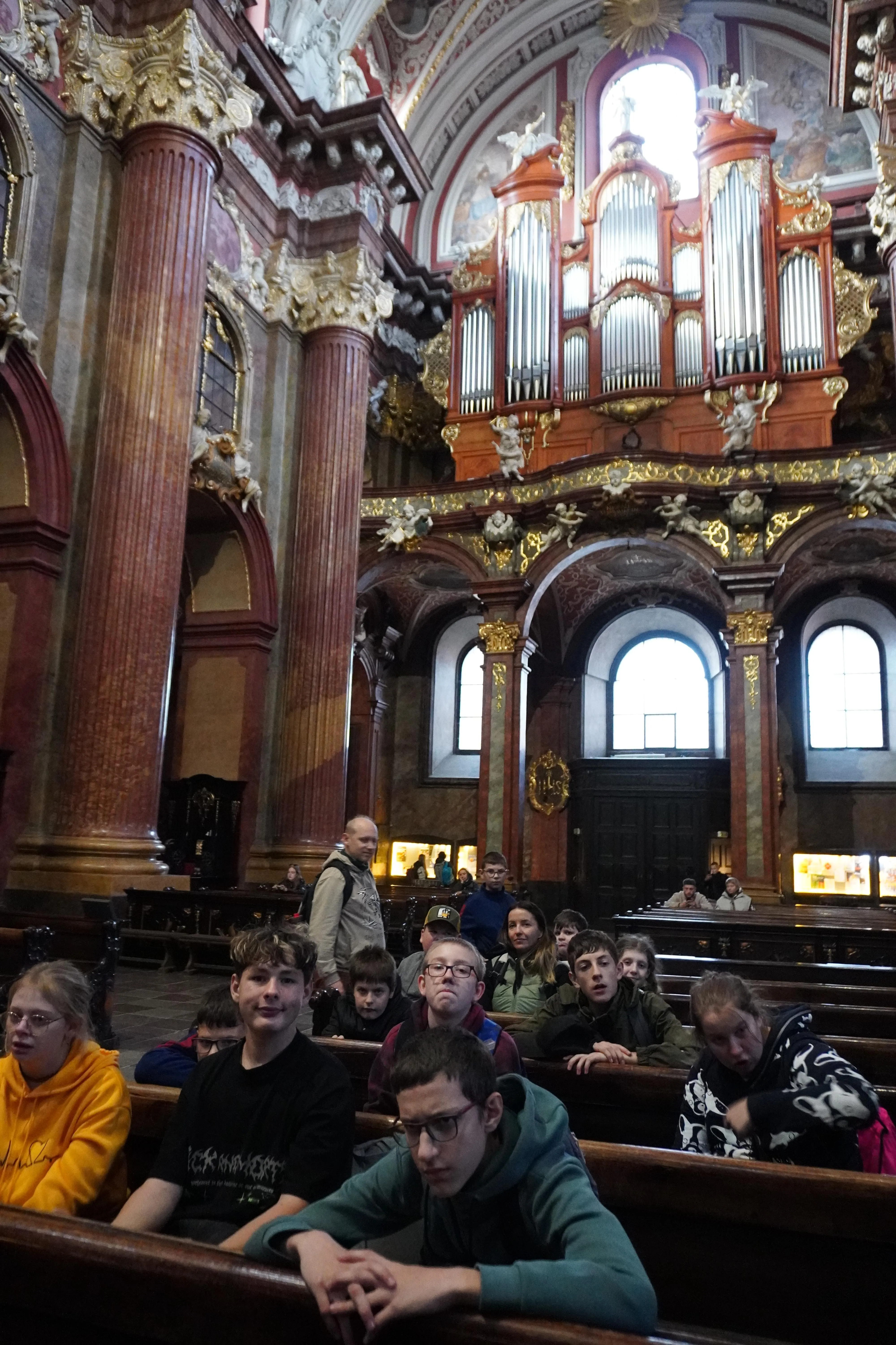 Wycieczka do Poznania, Ostrowa Lednickiego, Gniezna i Biskupina