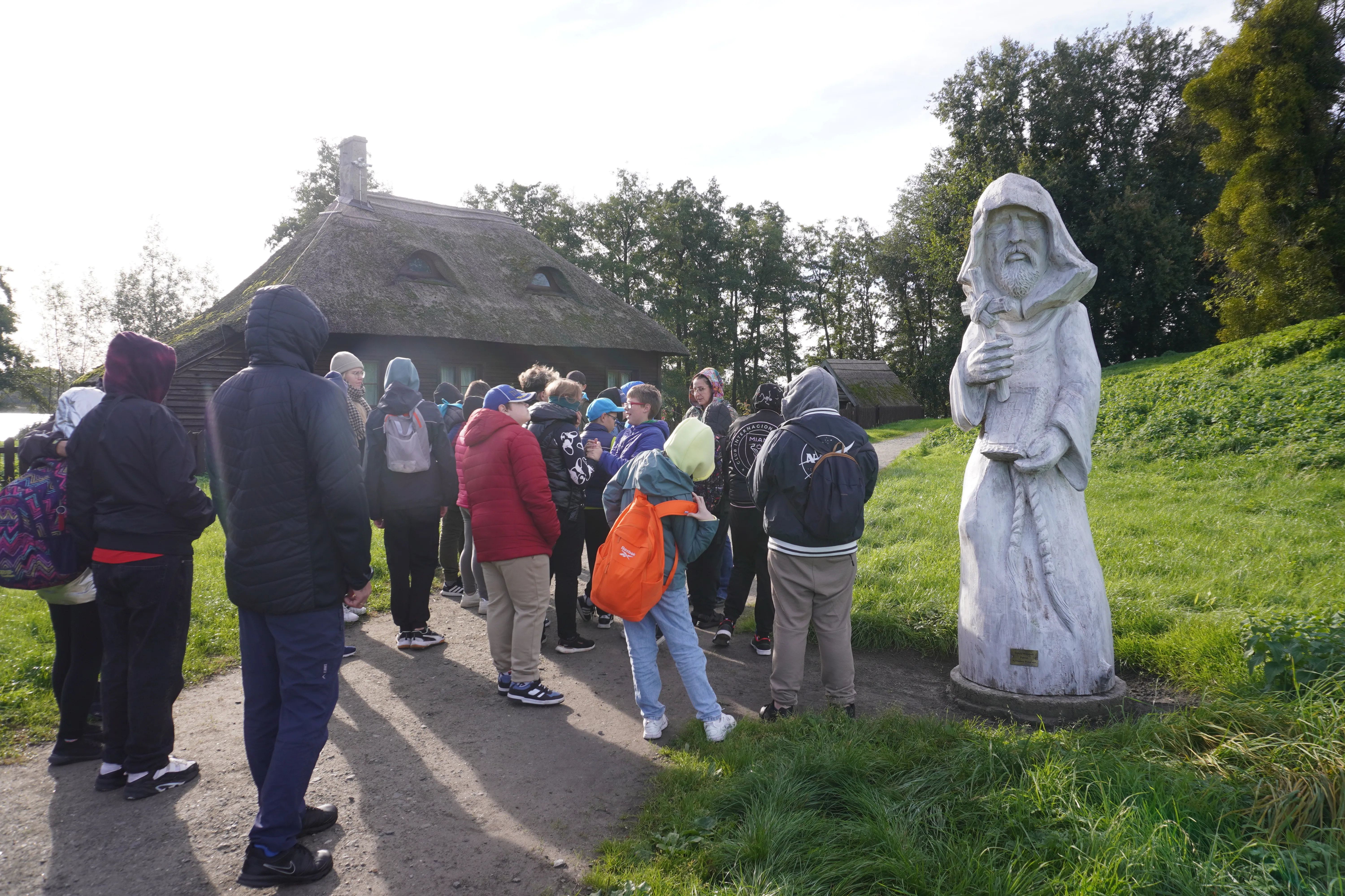 Wycieczka do Poznania, Ostrowa Lednickiego, Gniezna i Biskupina