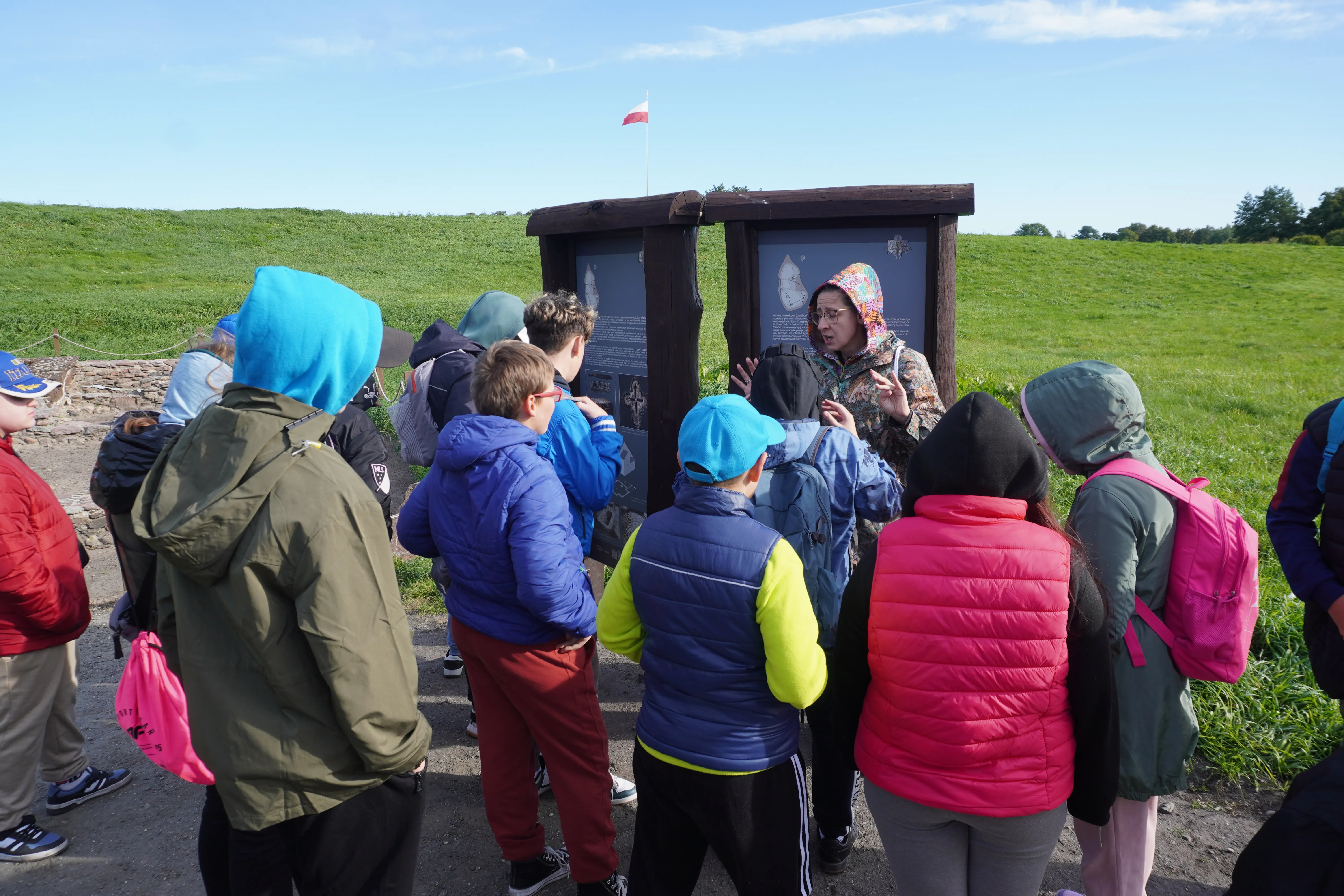 Wycieczka do Poznania, Ostrowa Lednickiego, Gniezna i Biskupina