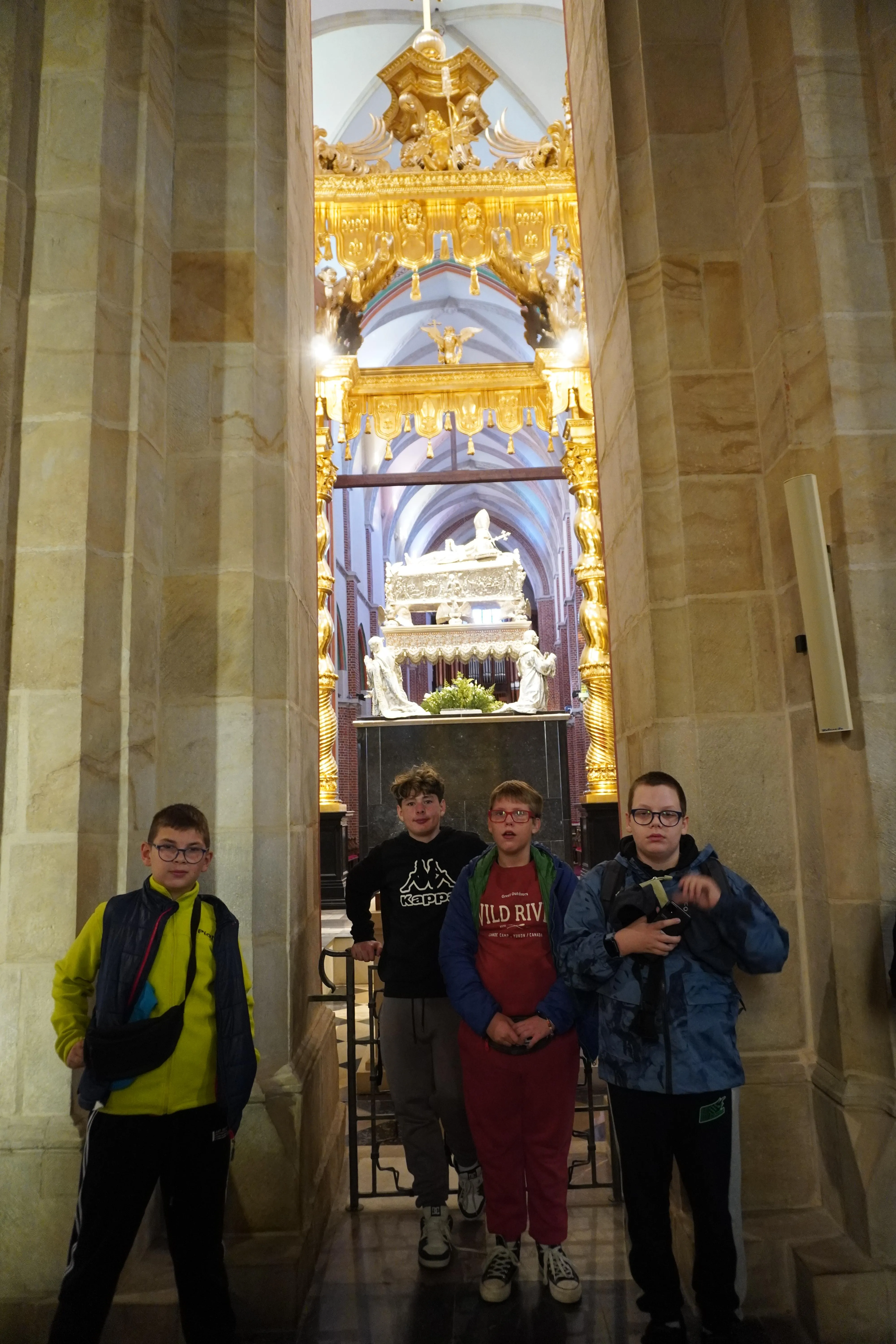 Wycieczka do Poznania, Ostrowa Lednickiego, Gniezna i Biskupina