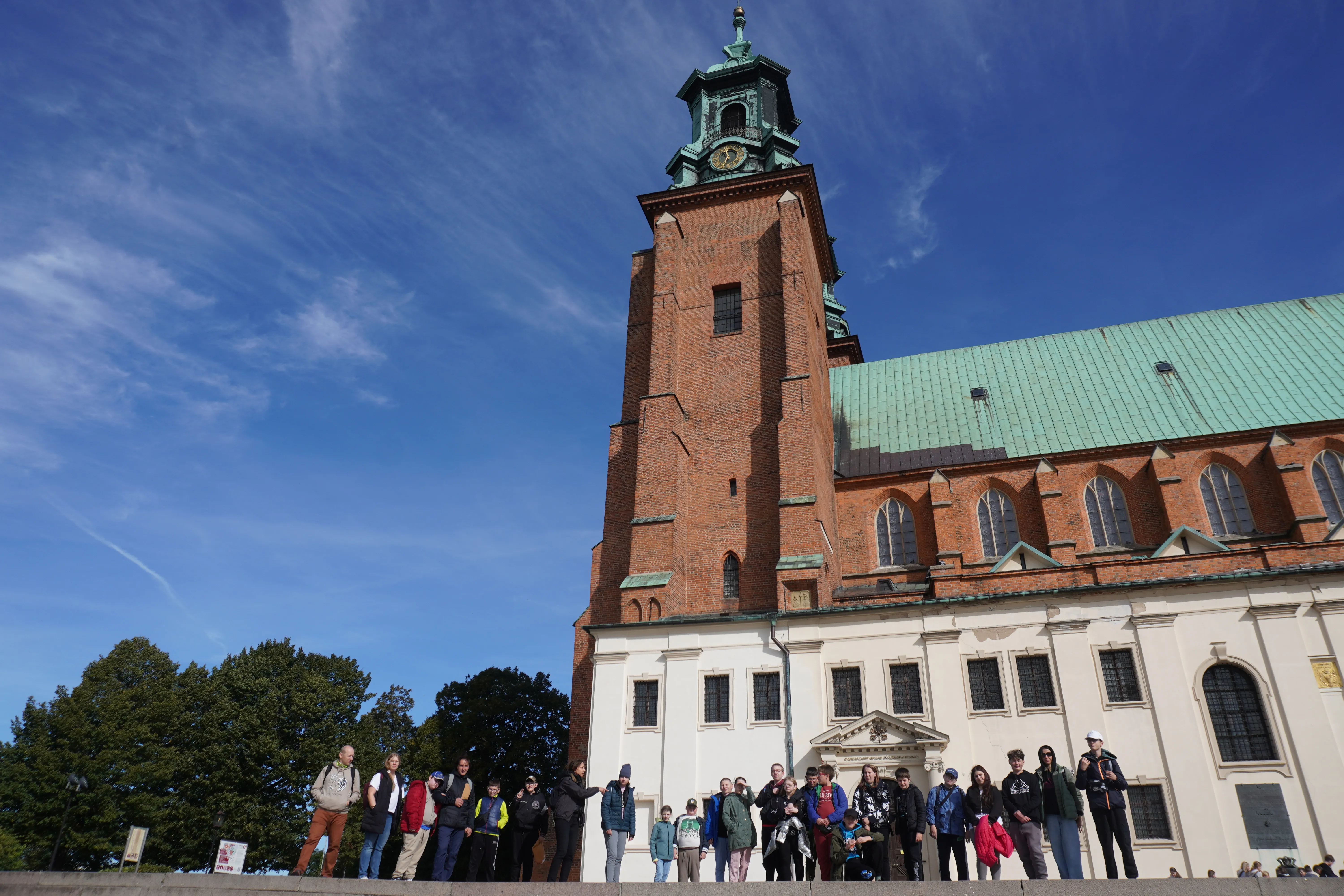 Wycieczka do Poznania, Ostrowa Lednickiego, Gniezna i Biskupina