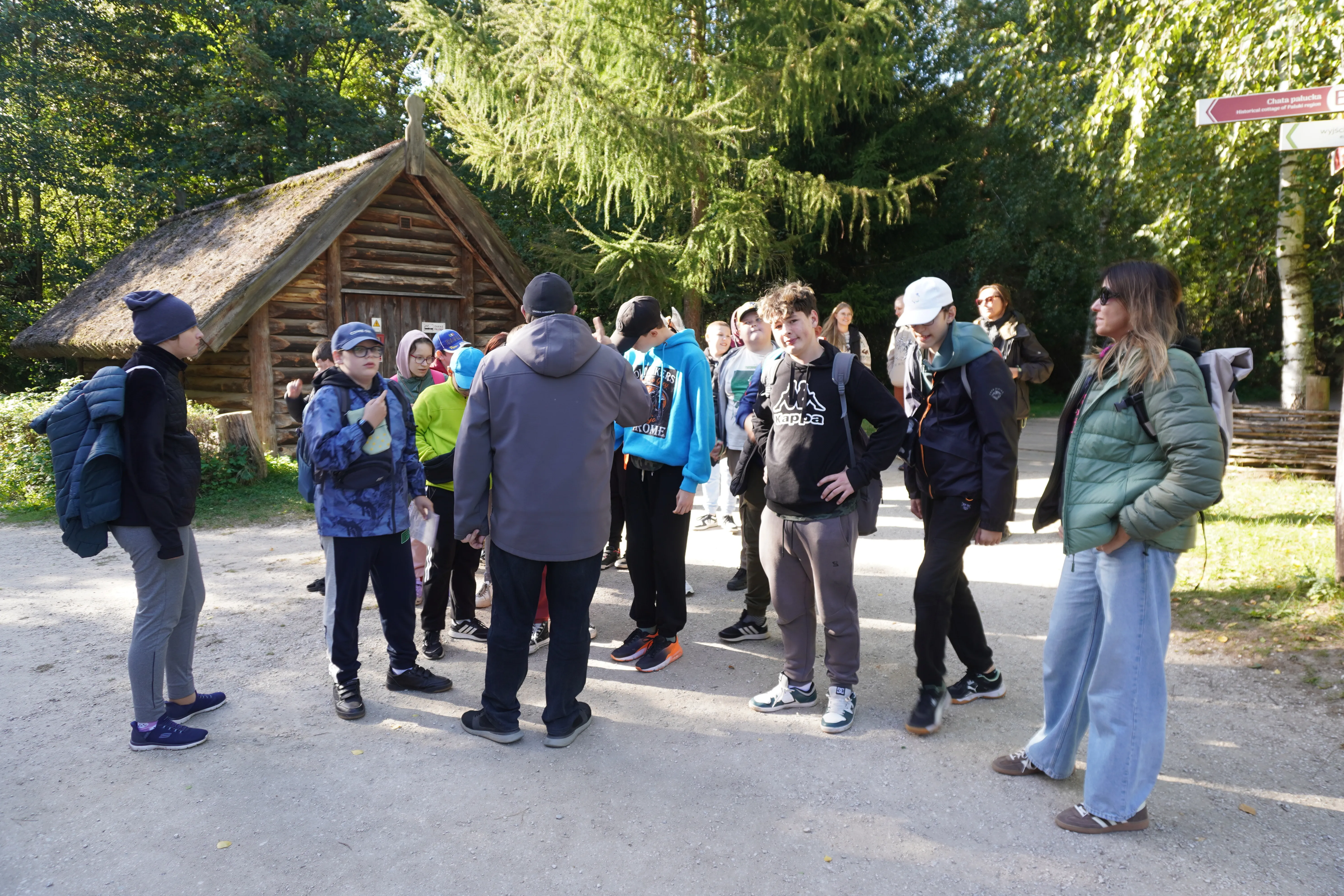 Wycieczka do Poznania, Ostrowa Lednickiego, Gniezna i Biskupina
