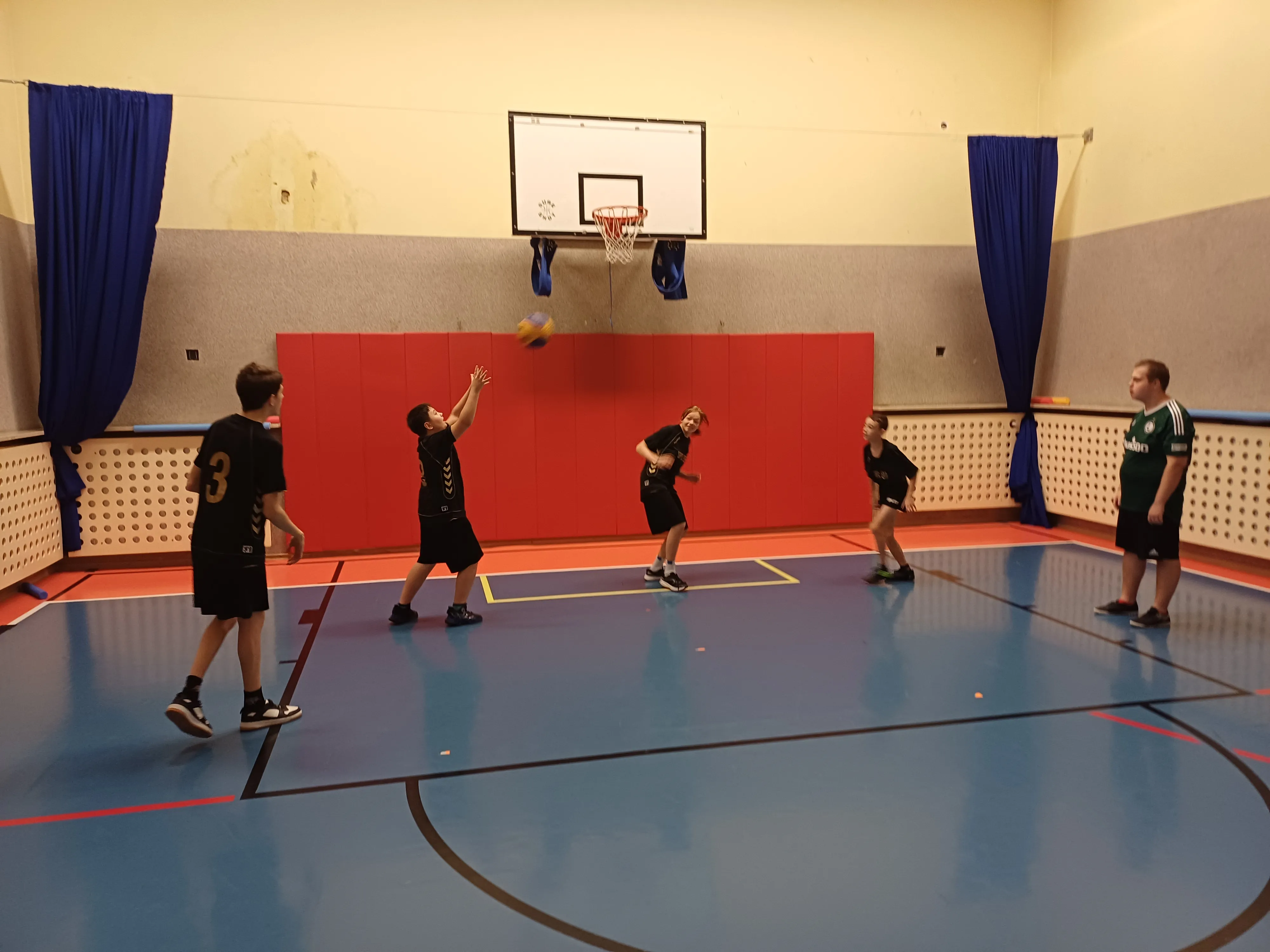 Zawody w piłce koszykowej 3x3