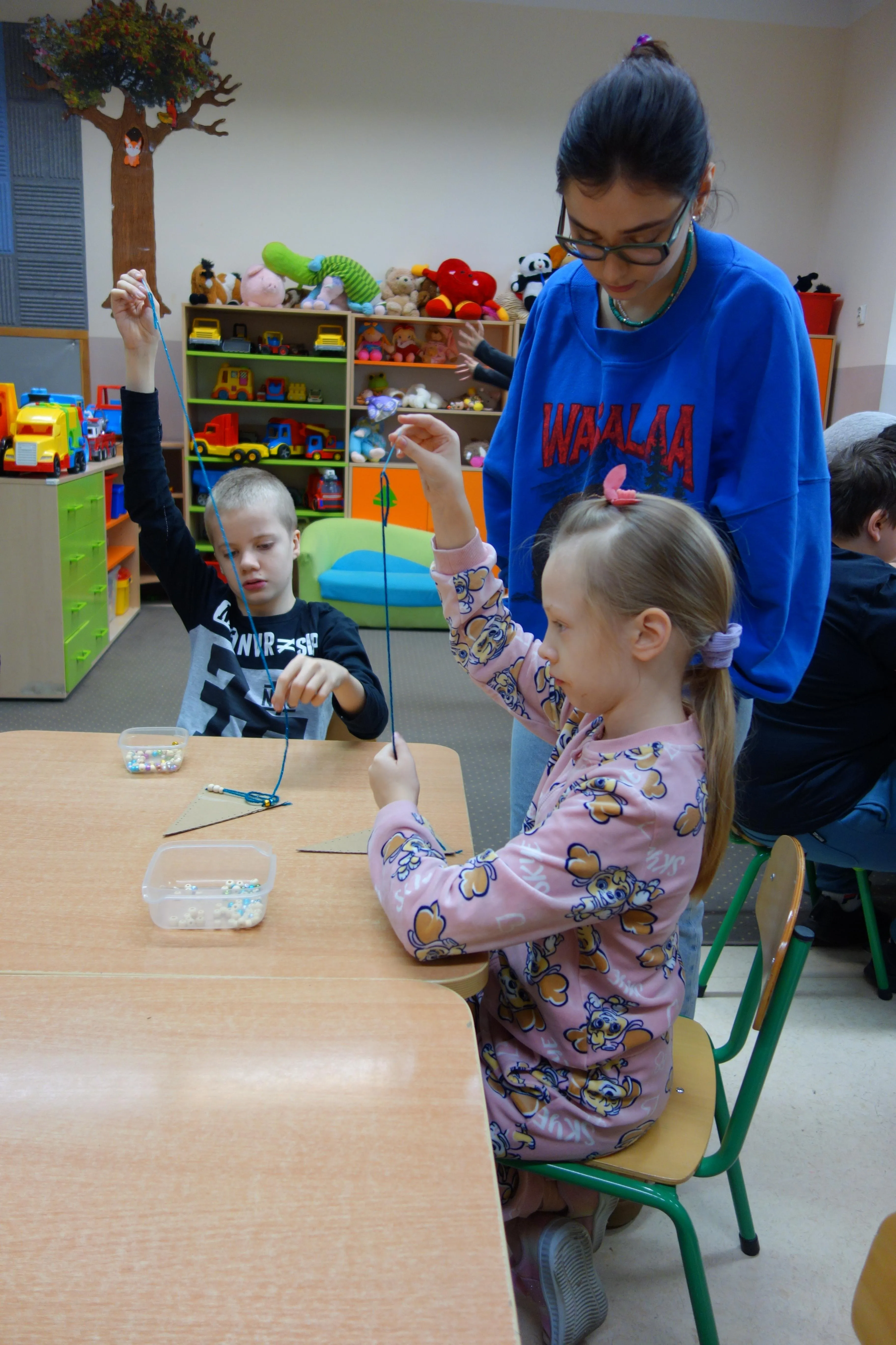 Lekcja biblioteczna -  "Choinkowe ozdoby"