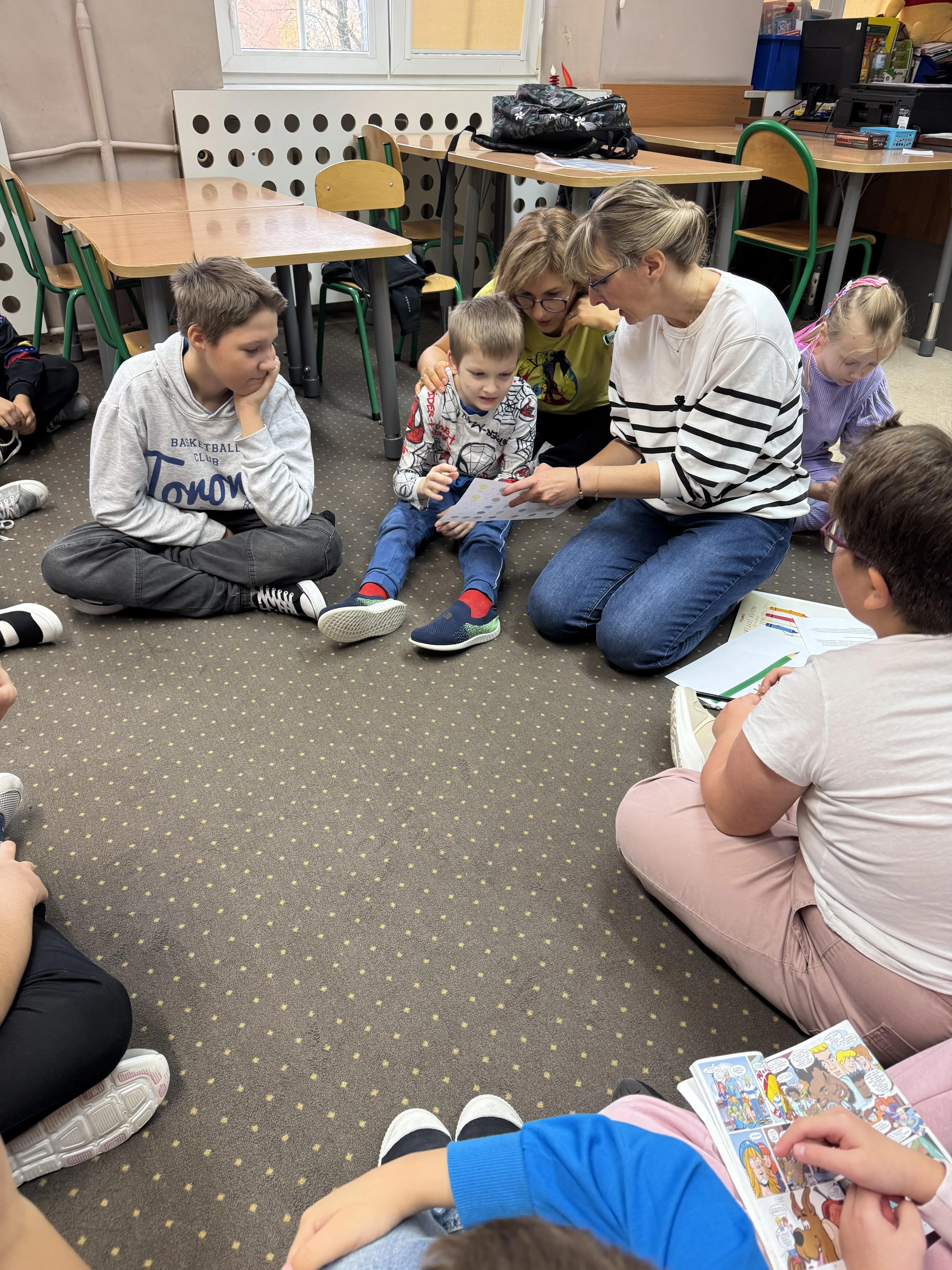 Lekcja biblioteczna - "Dzień Kolorowej Kredki"