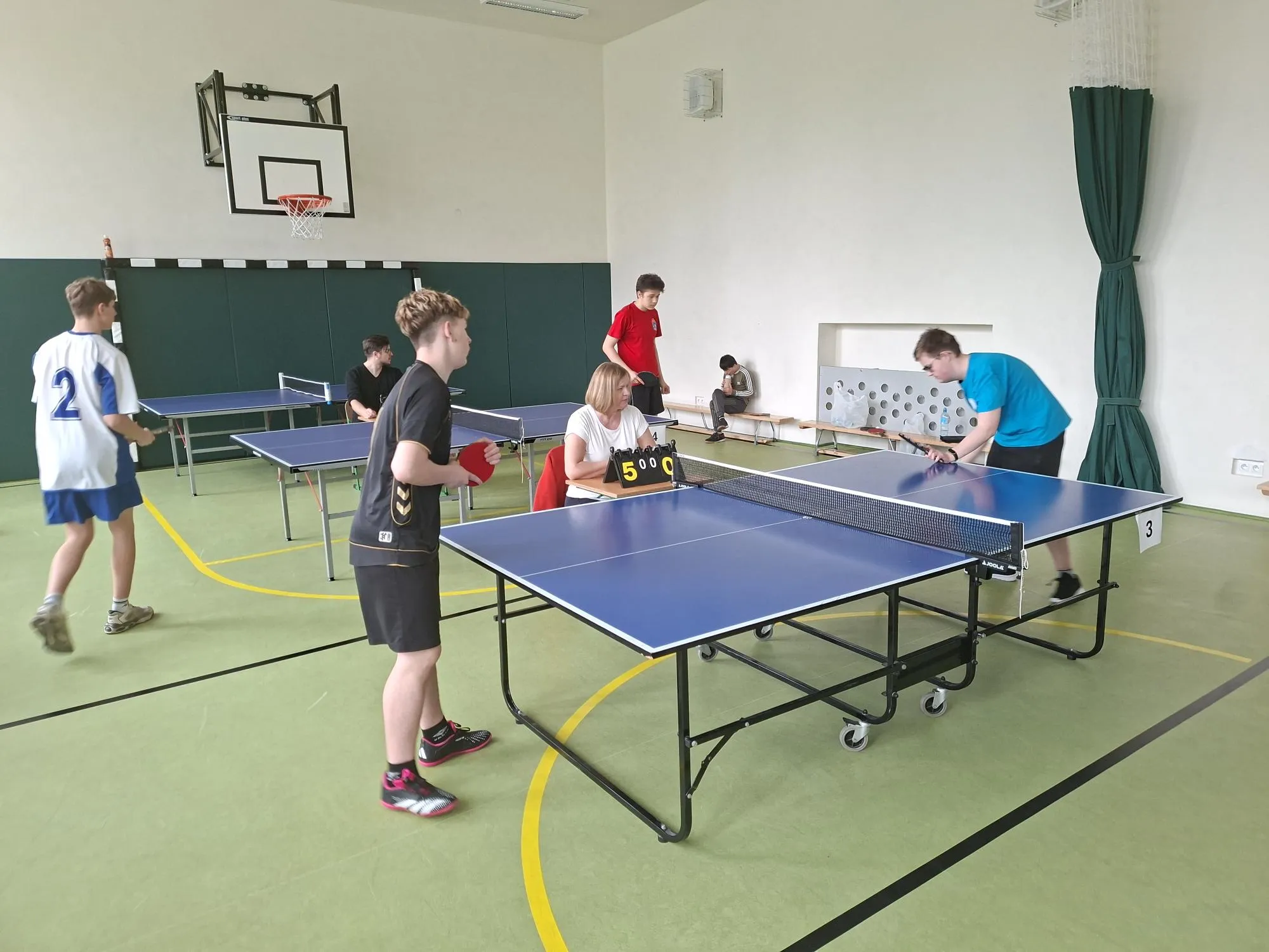 Międzyszkolne zawody w tenisie stołowym