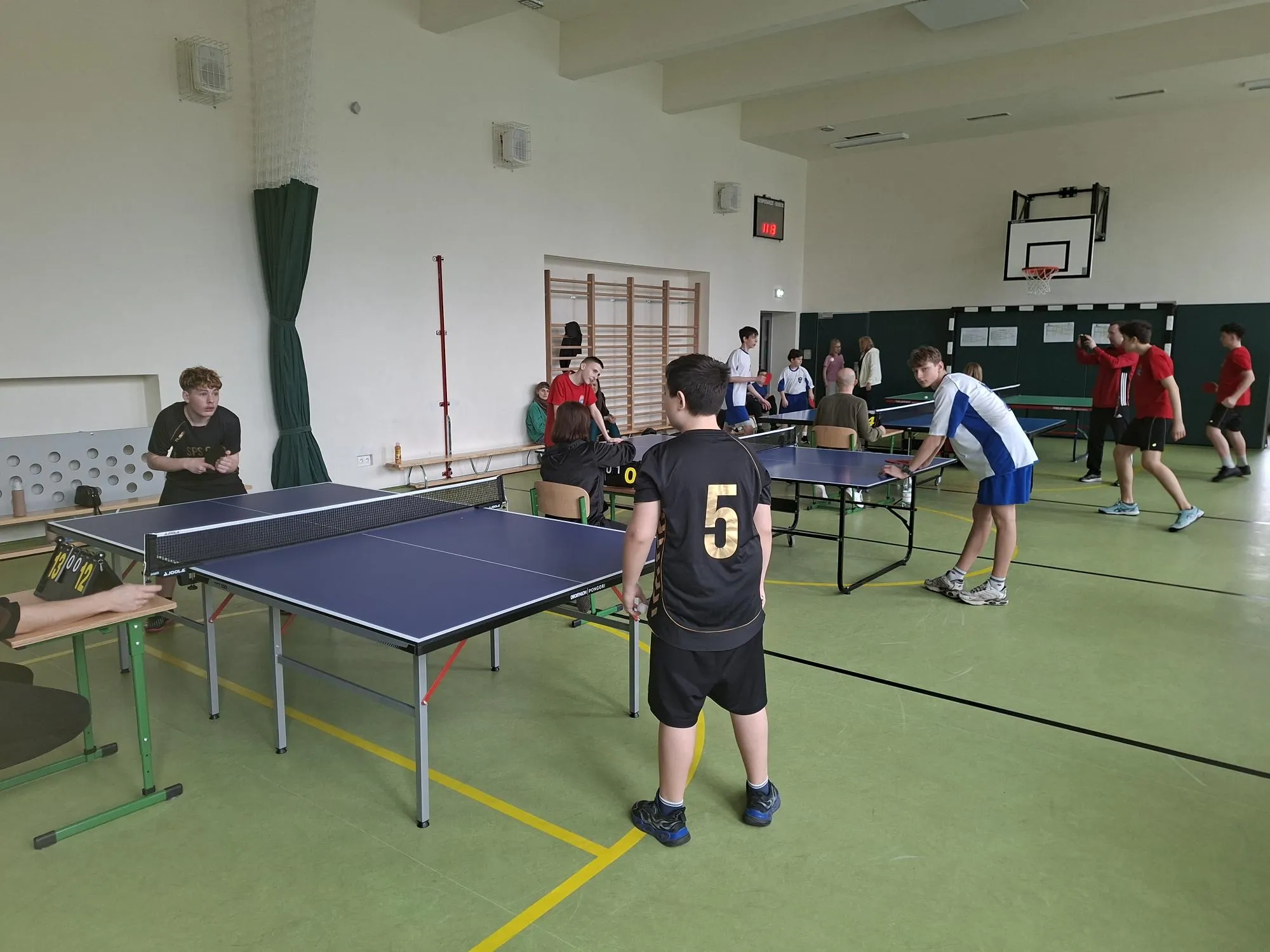 Międzyszkolne zawody w tenisie stołowym