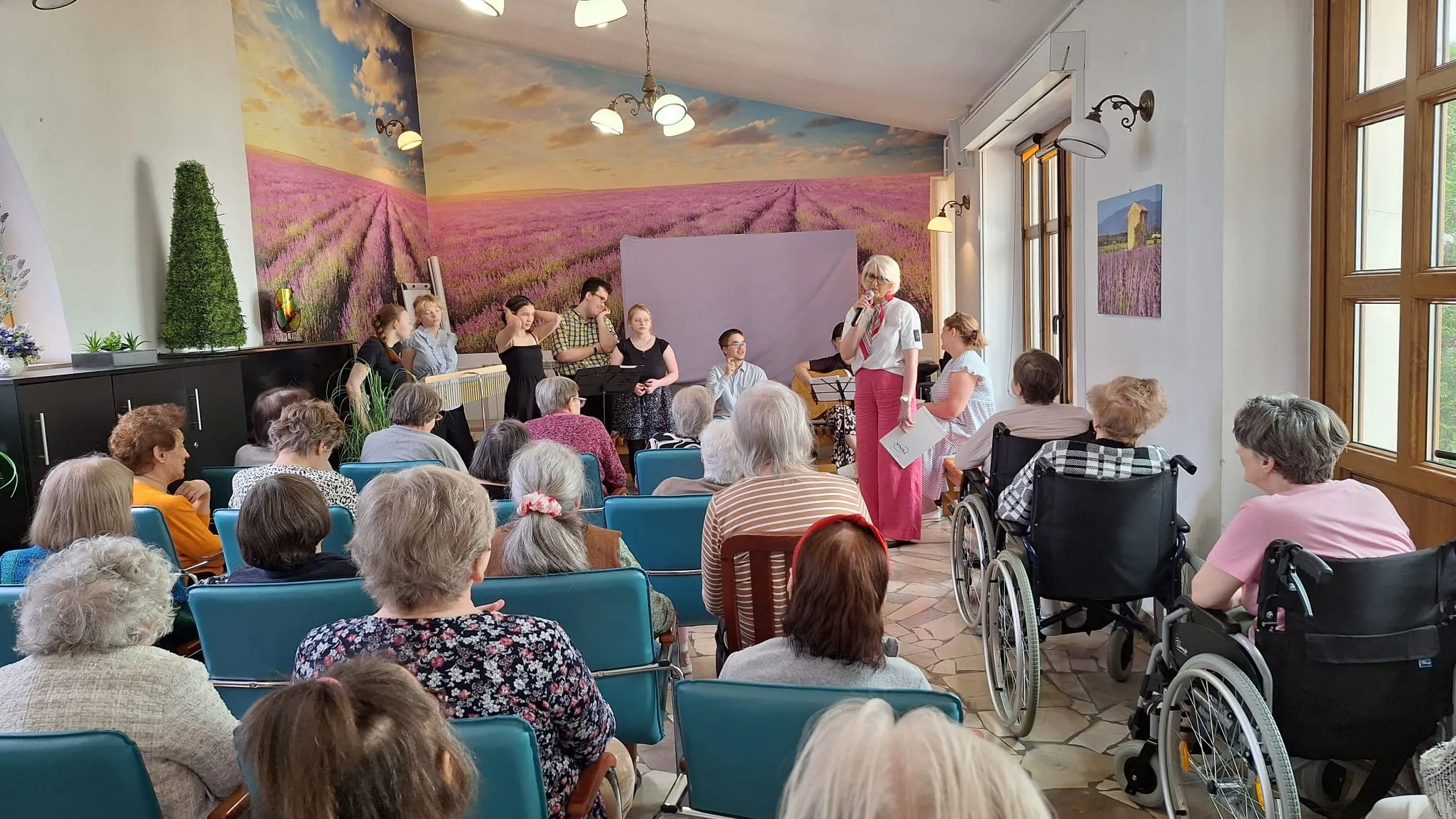 Koncert w Domu Pomocy Społecznej