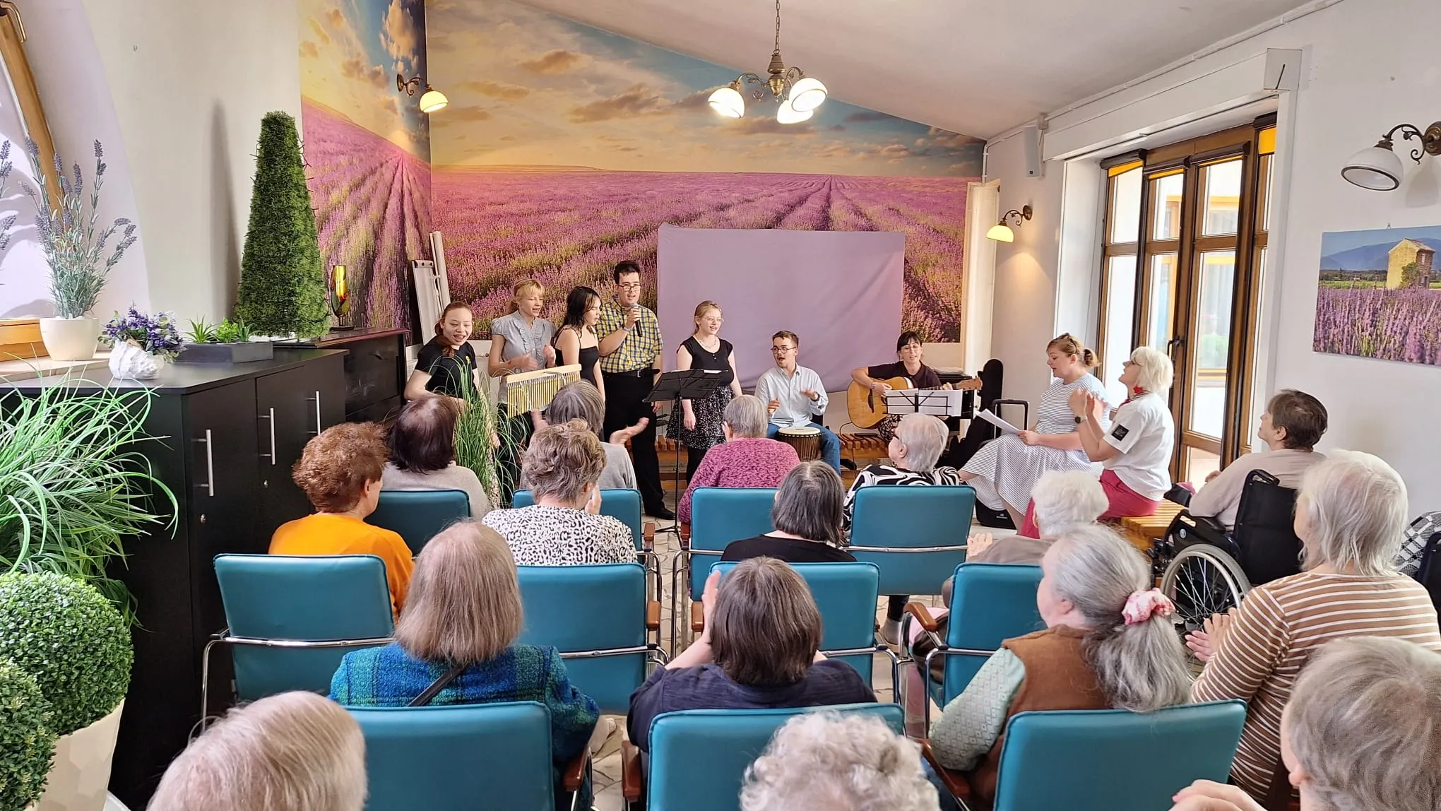 Koncert w Domu Pomocy Społecznej