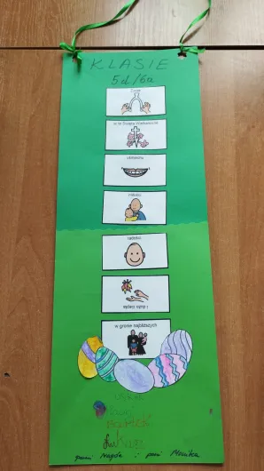 Wspólne życzenia dla klas.